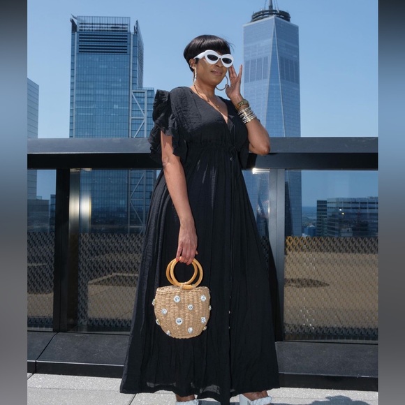 Oversized Black Flowy Maxi Dress - Picture 1 of 9